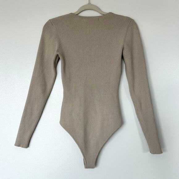 EUC Veiled New York Ribbed Knit Long Sleeve Bodysuit Beige Neutral | Size Medium - Picture 3 of 15